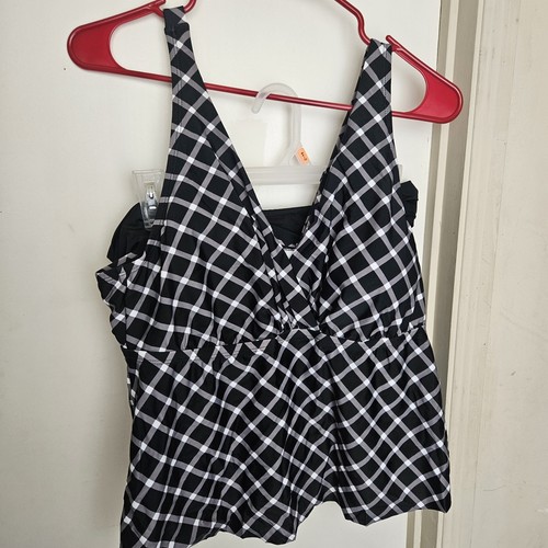 Women's Two-Piece Swimsuit Size XL
