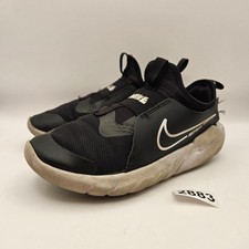NIKE YOUTH 4Y FLEX RUNNER 2 BLACK WHITE DJ6038-002 USED