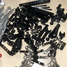 Bionicle Titan Warrior VEZON & FENRAKK 8764 - Only Missing Cape