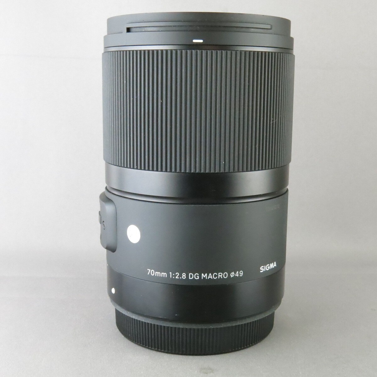 MINT SIGMA 70mm f/2.8 DG MACRO for Canon EF Mount (Canon) No. 9372