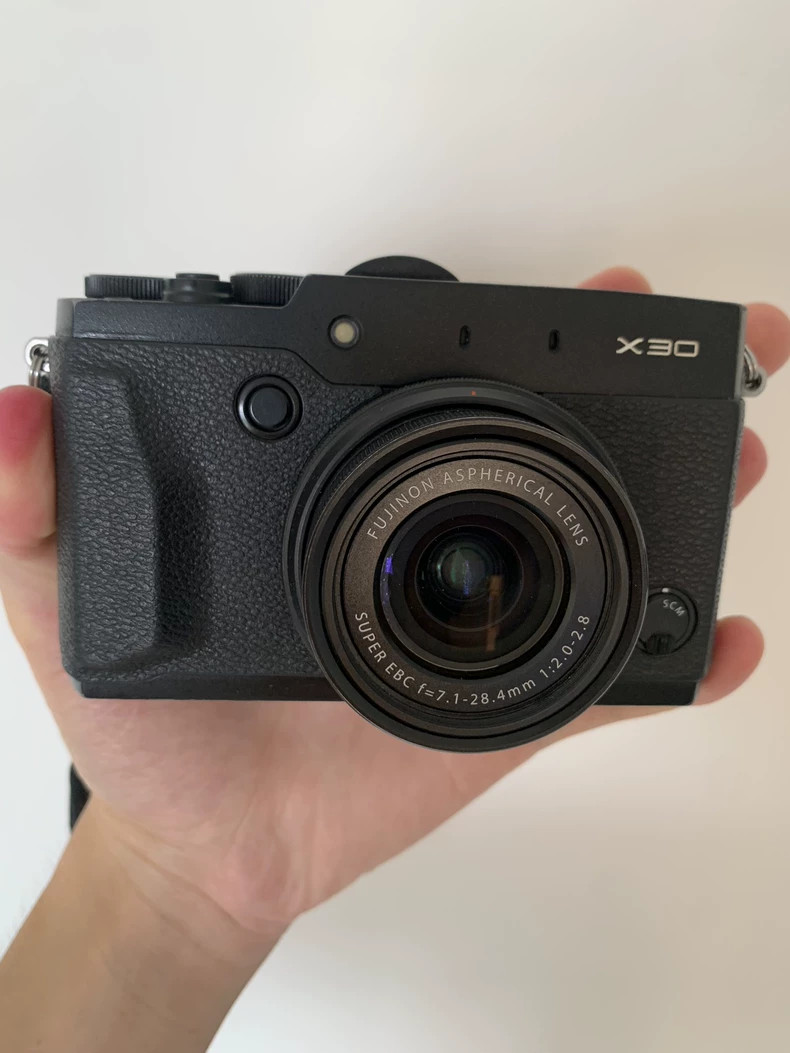 Fujifilm Fuji X30 12MP 4x Optical Zoom Digital Camera with Built