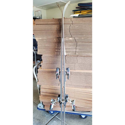 Dynastar Visa Sport Series 55 Skis With Bindings. 173cm - Picture 9 of 9