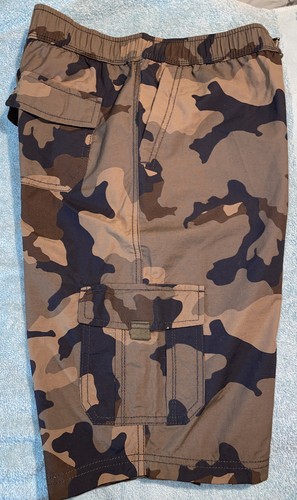 Husky Arizona Jean Co. para niños talla 18 Pantalones cortos de camuflaje nuevos con etiquetas - Imagen 3 de 5