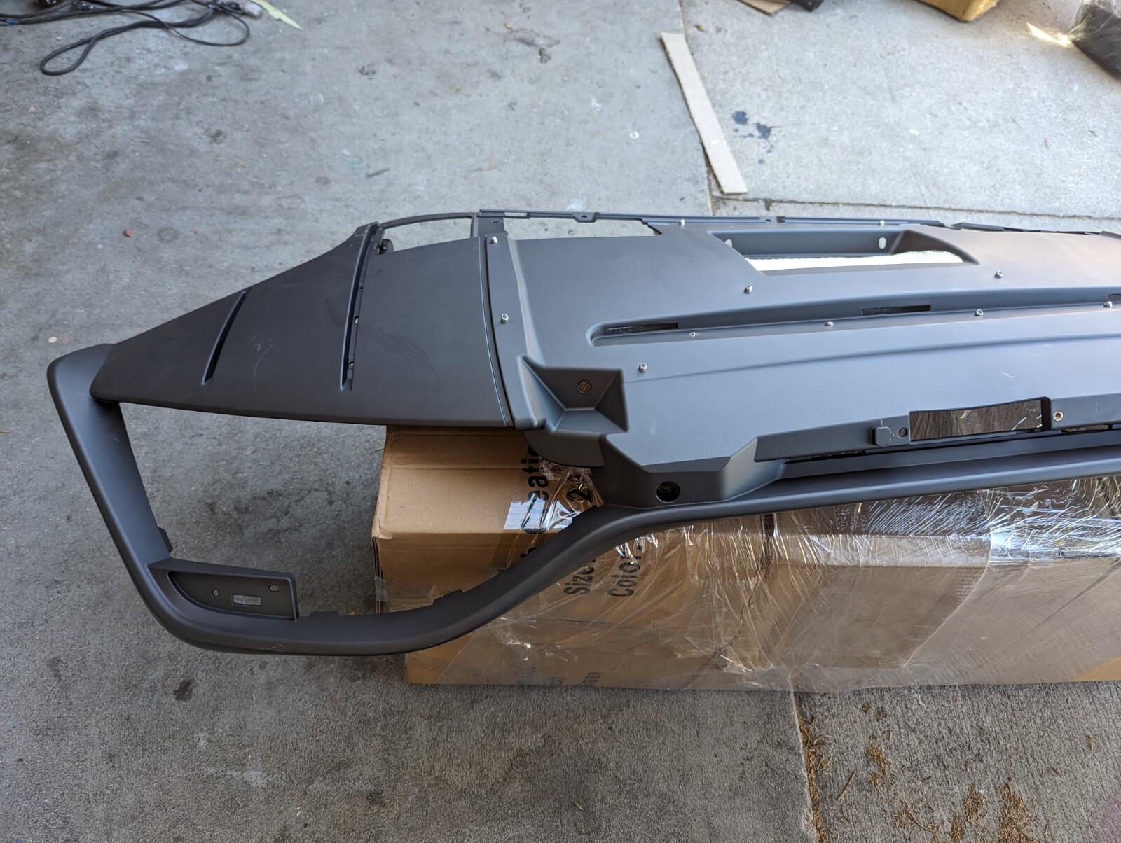 NEW! 2019-24 Rear Bumper Lower Diffuser Spoiler Trim Aston Martin Vantage
