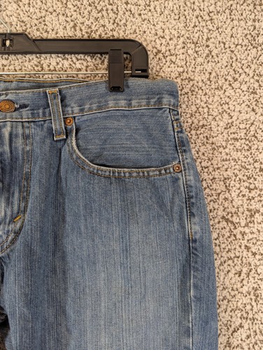 Jeans uomo Levis 559 taglia 32x28,5 (etichetta 32x30) blu denim invecchiato indossato - Foto 2 di 11