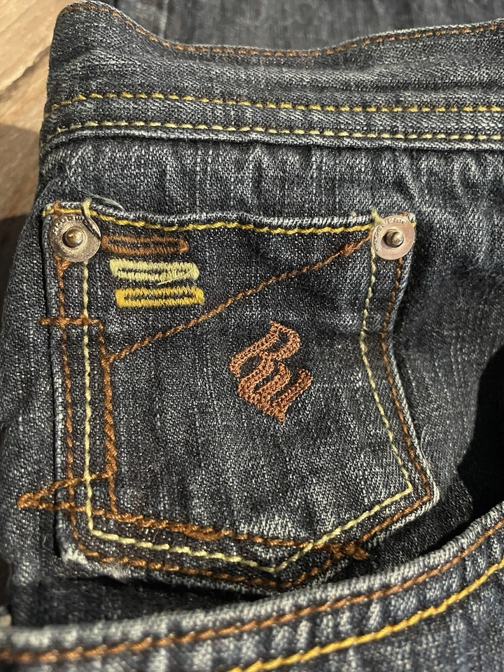 Roca Wear Pants Size 34 Design On Pockets Light Wear - Image 3 of 4