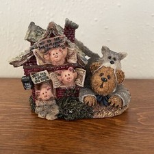 Boyds Bears "Huff P. Wolf with Bacon Porkchop Hamlet" 3 Little Pigs house #2456
