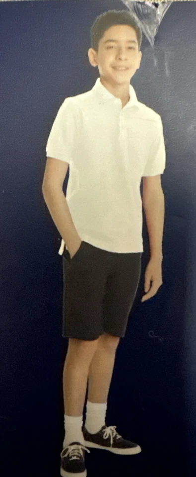 Paquete de 2 pantalones cortos de uniforme de rendimiento caqui French Toast para jóvenes talla 7 NUEVO Foto 2 de 4