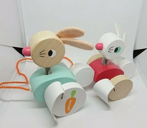 janod pull along dog