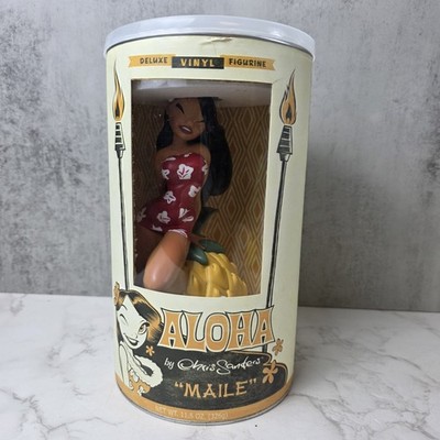 ''MAILE'' Aloha by Chris Sanders Island Girl vinyl figure, red NIB