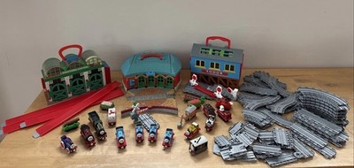 Thomas Take n Play Along Diecast Train Lot Tracks Tidmouth Shed Sodor Knapford +