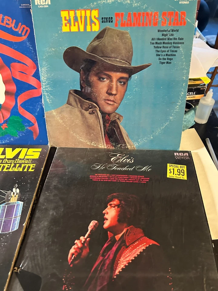 Elvis Presley 6 LP Lot Rock vinyl records Christmas Flaming Star Aloha Live lps - Image 4 of 4
