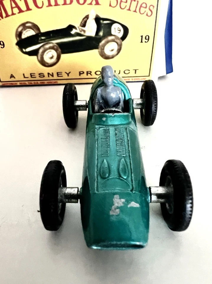 MATCHBOX MOKO LESNEY ASTON MARTIN RACE CAR - No. 19 A - GOOD MODEL W/BOX HTF - Image 4 of 4