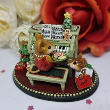 Wee Forest Folk Limited Edition M-282b - Her Christmas Music Lesson