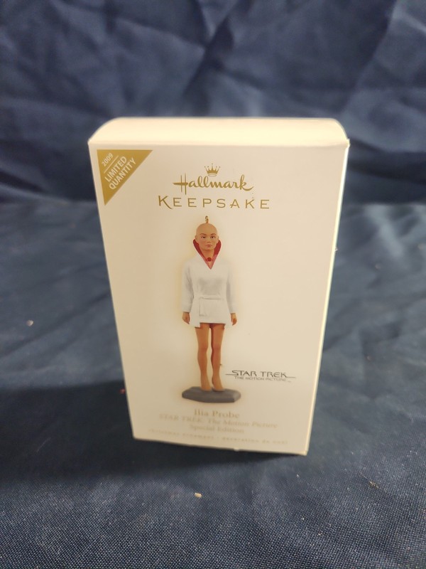 2009 Hallmark Keepsake, Ilia Probe, Ornament