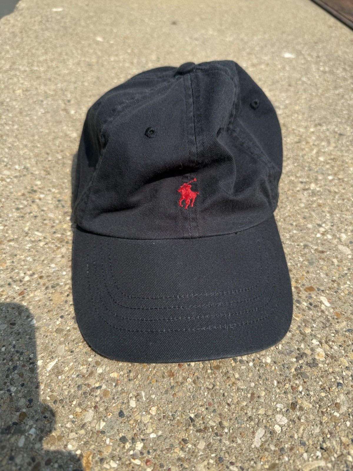 Cappello Berretto Polo Ralph Lauren Nero Con Rosso Pony Strapback Regolabile Unisex
