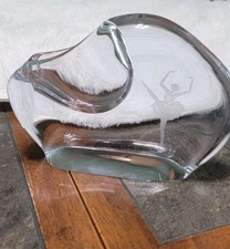 Vtg Art Deco Heavy Crystal Etched Ballarina Unique Design Vase