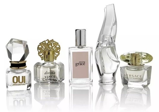 versace women's coffret set