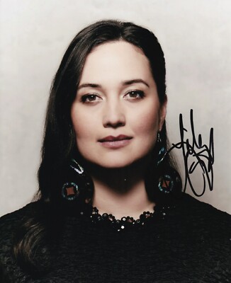 LILY GLADSTONE signed Autogramm 20x25cm FLOWER MOON in Person autograph COA