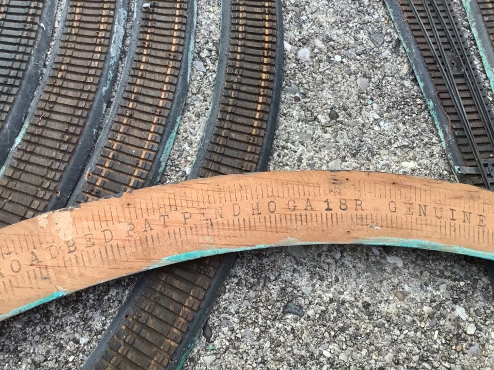 Genuine Tru Scale Roadbed Lot of 16 Pieces Vintage HO Scale Turnouts 16R 18R 50s - Image 4 of 4