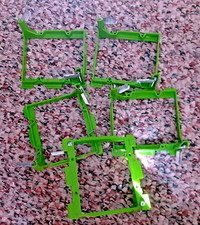  5 Pass and Seymour Green Retrofit 2-Gang Metal Wing Low Voltage Bracket PLV-2W