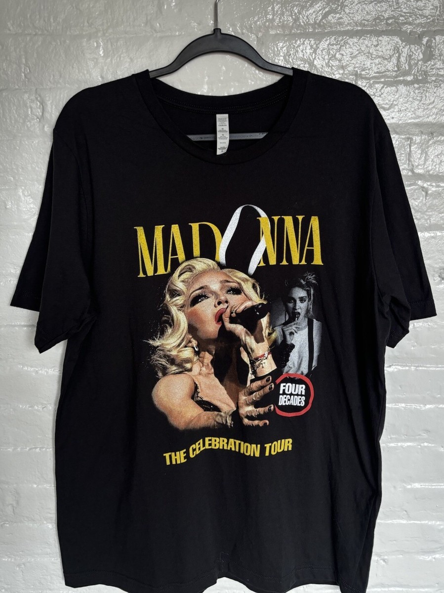 Madonna The Celebration Tour VIP限定グッズ s-l1200.jpg