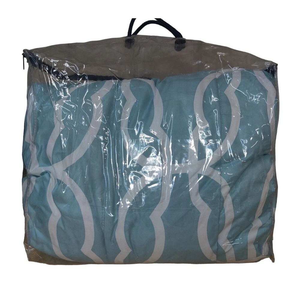 Hallmart Collectibles Lendessa 7 piezas Juego de edredón, king, azul - sin falda de cama Foto 4 de 4