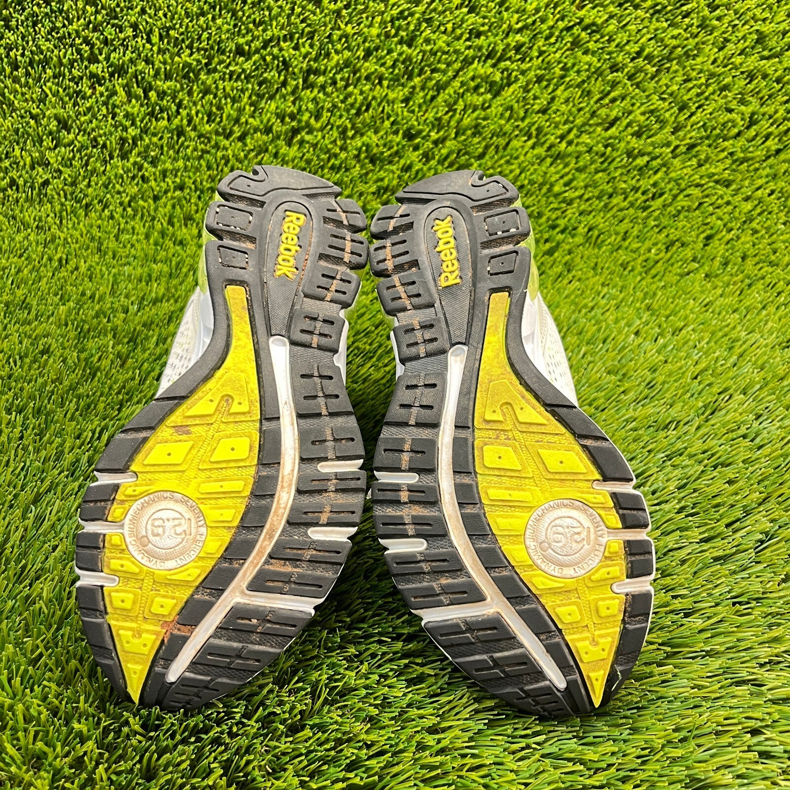 Reebok Fitframe Womens Size 6.5 Gray Volt Walking Running Shoes Sneakers thumbnail 7