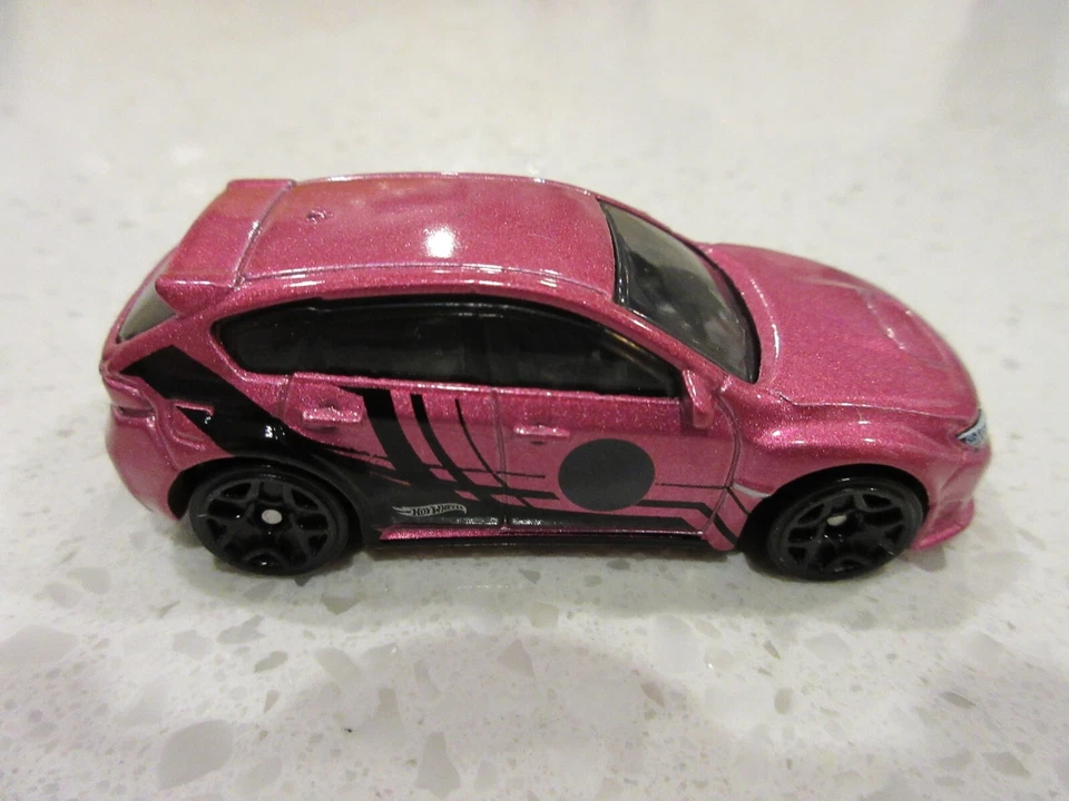 Coche de carreras de juguete Hot Wheels Subaru WRX STI Pink Nightburnerz 1:64 Diecast 2011 Foto 2 de 4