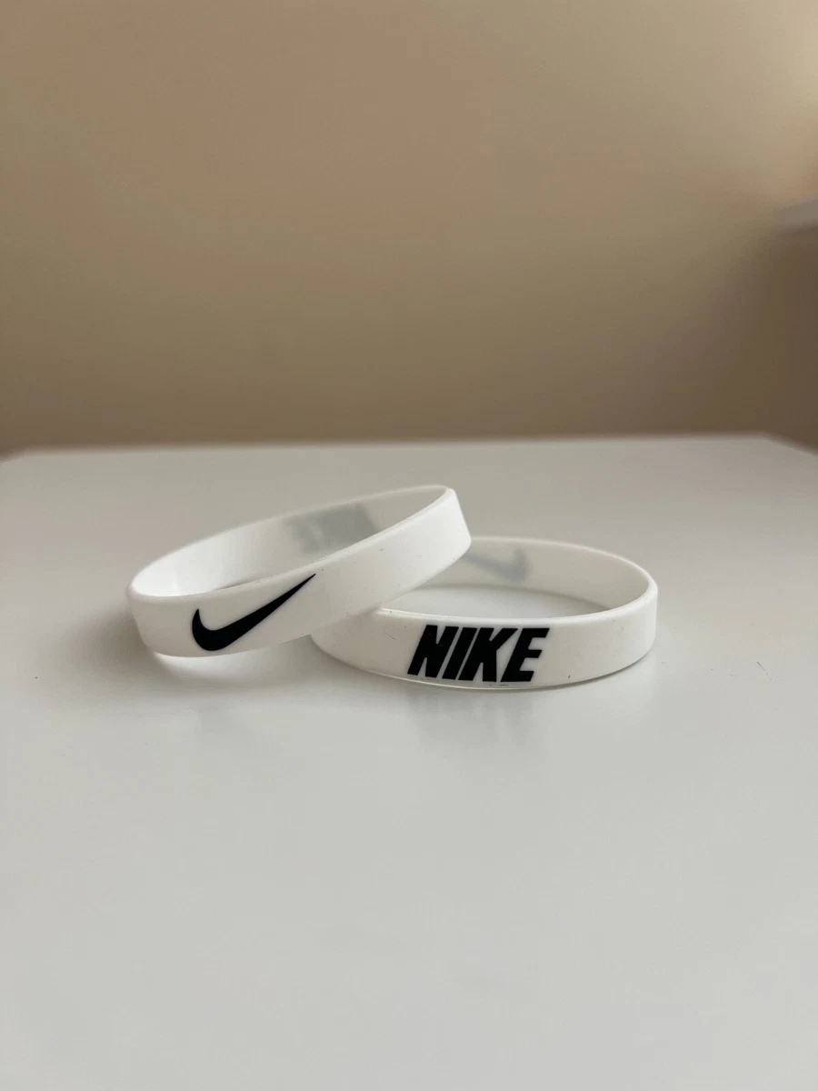 Nike - One Size Fits All Wristband | eBay