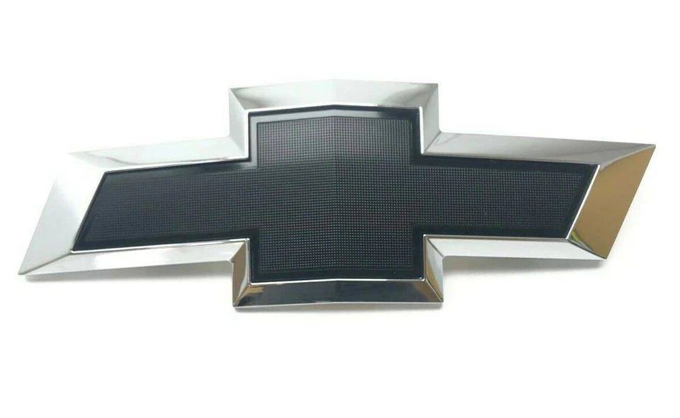 13-17 Chevrolet Traverse Front Grille and Endgate Black Bowtie Emblems 23213446 - Image 3 of 4