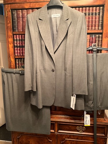 Gerry Weber Grey Pinstripe 3 Piece Suit - 44 German/18 Uk - New with Tags
