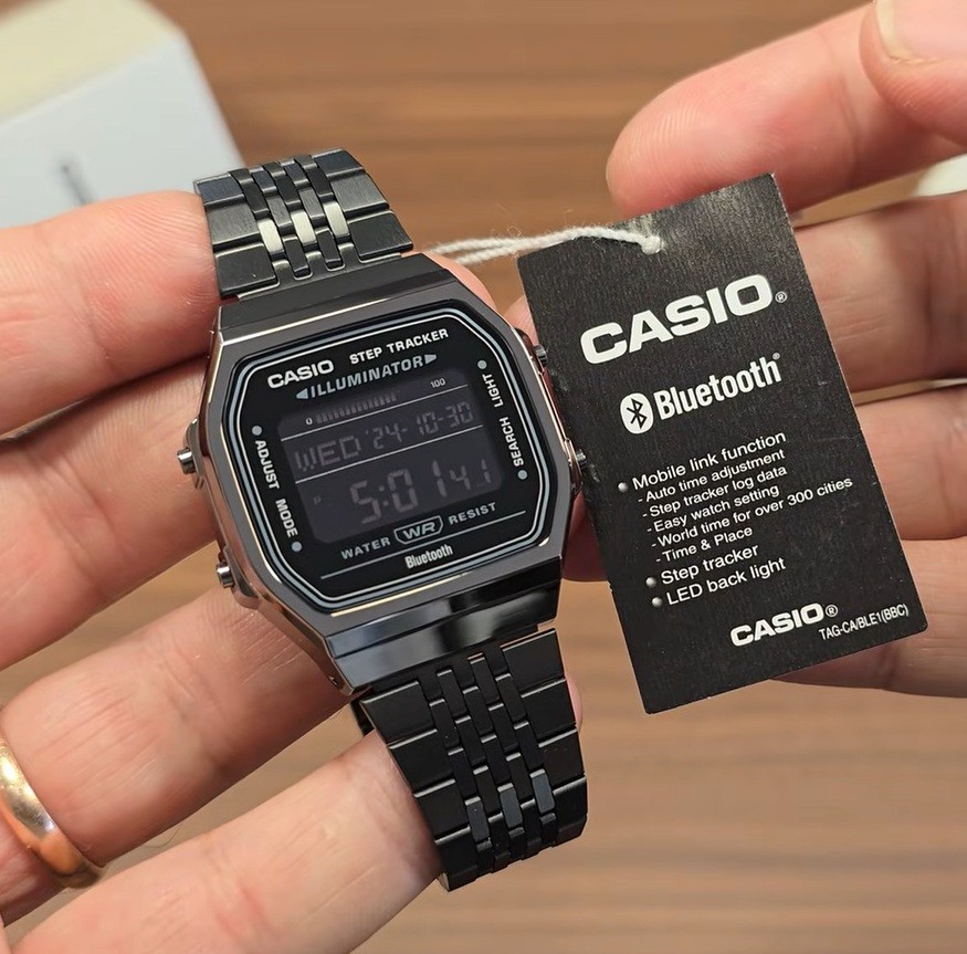 Casio ABL-100WEGG-1B Black Grey Digital Step Tracker Bluetooth