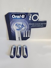 Oral-B iO Ultimate Clean Replacement Brush Heads, 3 Count White