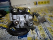 1K2N132600 POMPE DE DIRECTION / 276802 POUR KIA SHUMA II 1.6 LS BERLINA PORTON