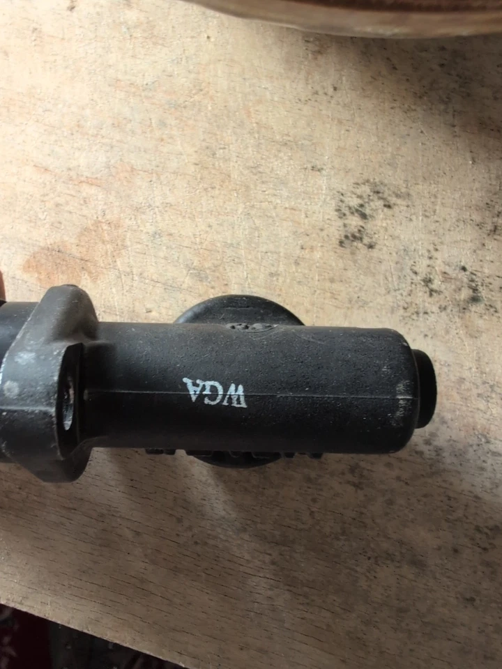 Cilindro maestro Tilton serie 74 5/8" (15,9 mm) cilindro de diámetro solo uso ligero si es A Foto 4 de 4