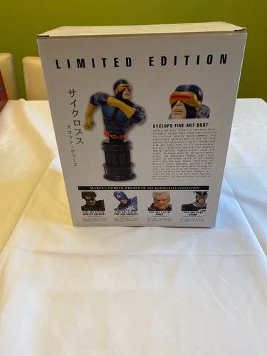 Marvel Comics The Kotobukia Coolection Cyclops Fine Art Bust W/Box #578/3000 - Picture 3 of 9