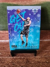 2018-19 Panini NBA Hoops Get Out the Way Tony Parker #GOW-10 🔥 Gold Foil
