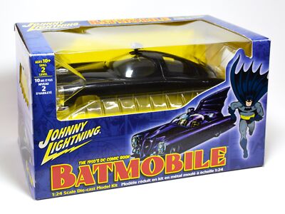 Johnny Lightning 6903 1/24 Scale DC Comics 1950s Batmobile Diecast