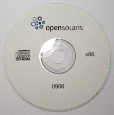 OpenSolaris DVD 2009.06 SunOS Release 511.2 v. snv_111b-32bit x86