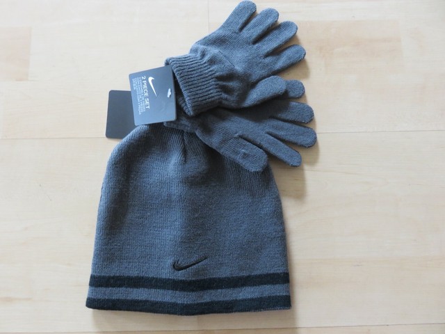 boys nike winter hat