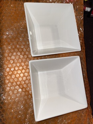 2 Martha Stewart Avenue Soup Cereal Bowl 8424720 Square White Retired Excellent