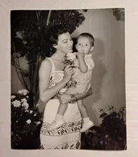 Ava Gardner with a Baby Vintage 1952 8x10 Photo