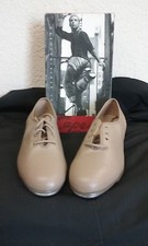 Capezio NIB Unisex CG09 One Screw Tan Tap Shoes Size 12