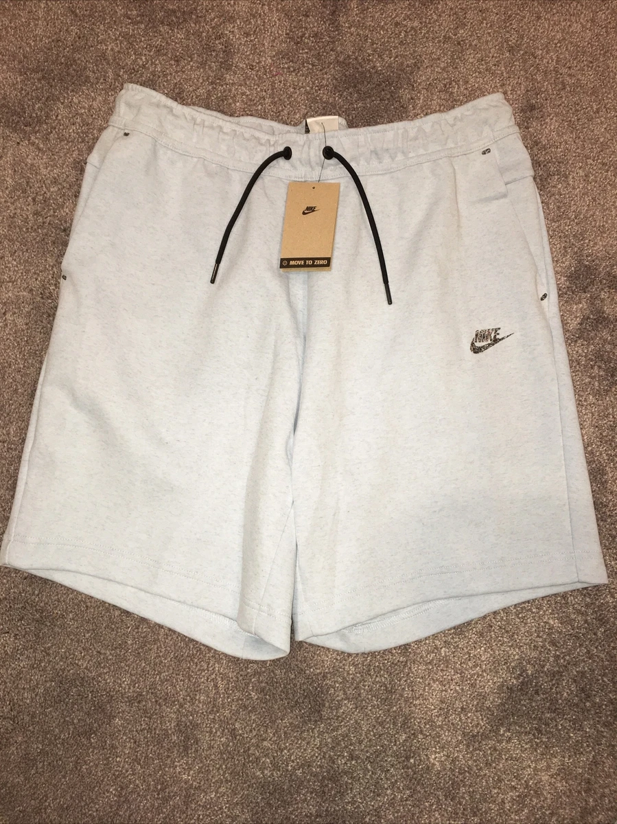 Nike Sportswear Tech Fleece Shorts Light Blue UNC Mens Size 2XL DQ4318-441  $85