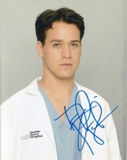 TR KNIGHT signed Autogramm 20x25cm GREYS ANATOMY in Person autograph