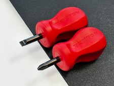 NEW TEKTON Tools USA Made 2pc STUBBY Red Hard Handle Screwdriver Set Black Blade