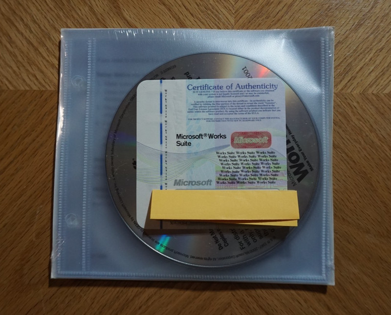 Microsoft Works Suite 2001 PC Complete 6 CD Set Discs Sealed Never Opened w/Key