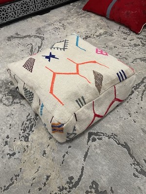 Handmade Moroccan Pouf colorful wool Ottoman Berber Footstool Floor Yoga Cushion