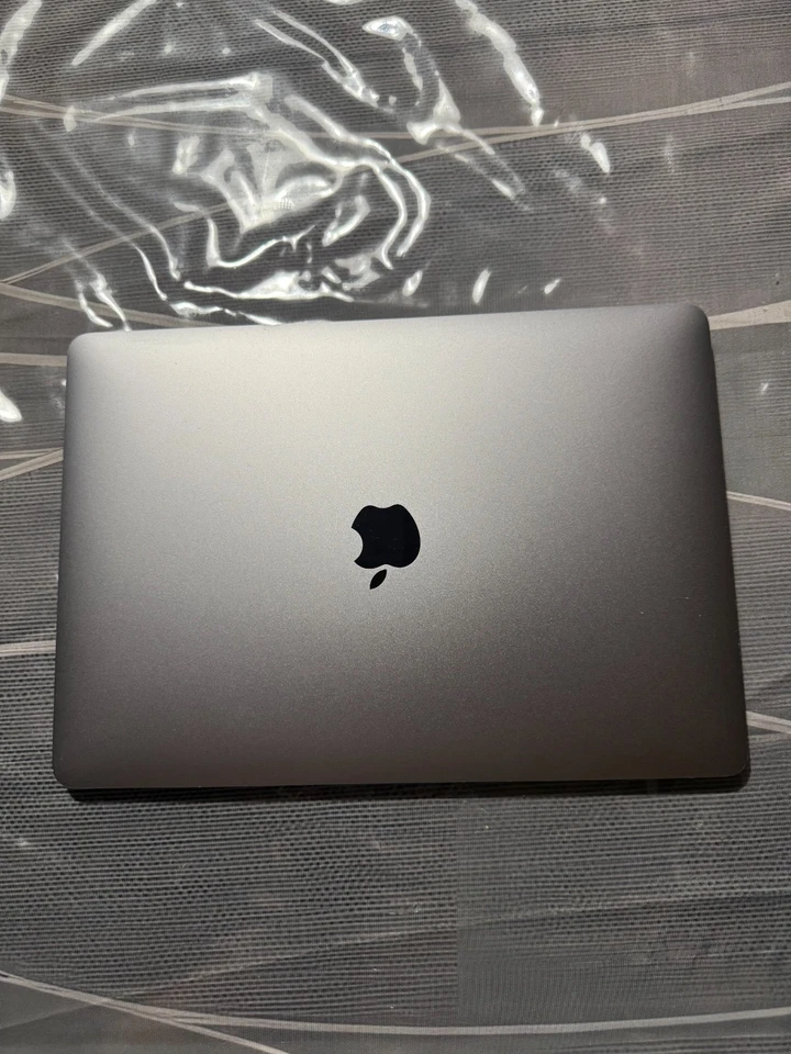 Apple MacBook Air 13" M1 · 8GB · 256GB, foto 3 di 4